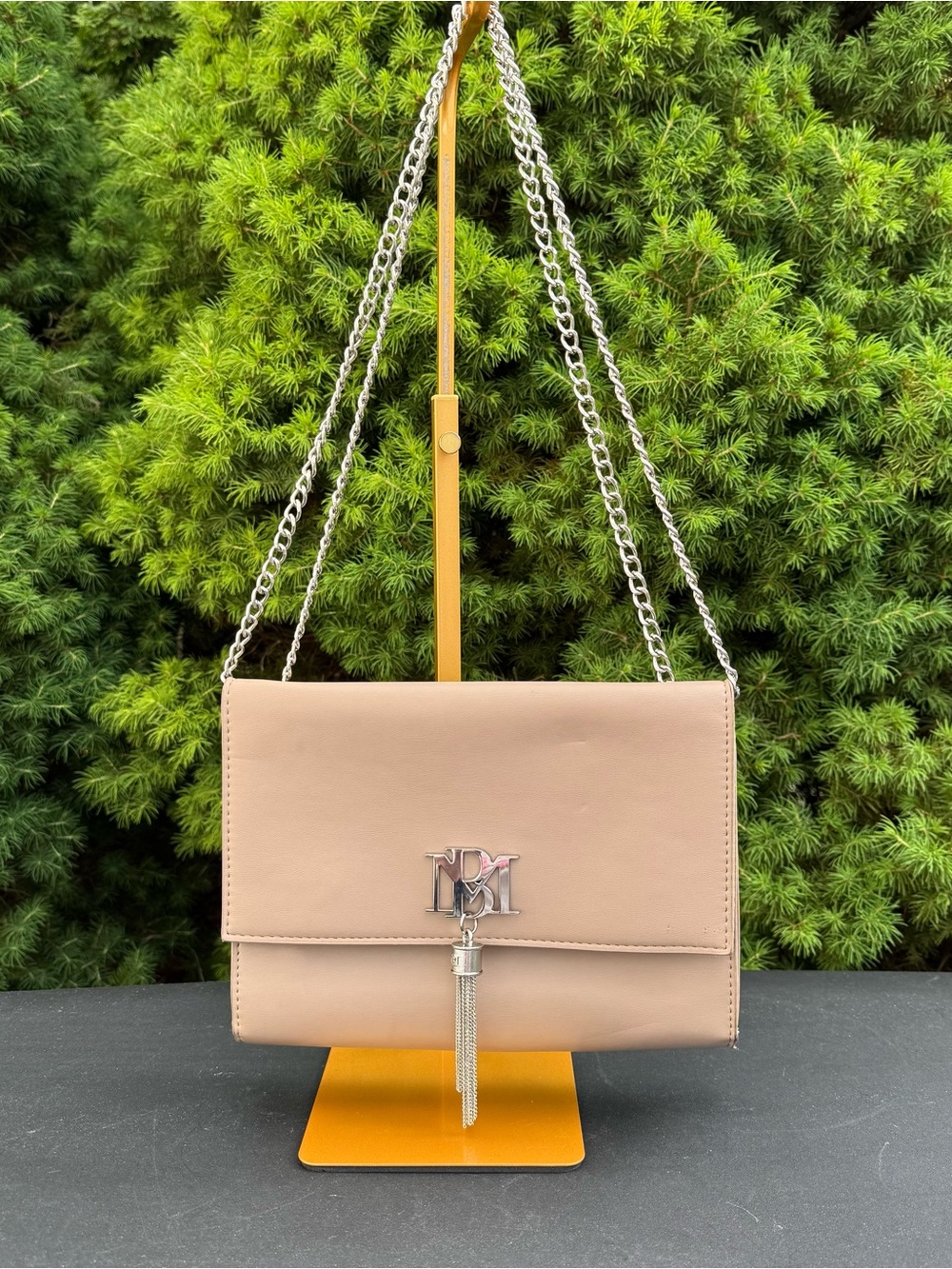Badgley Mischka Vegan Leather Shoulder Bag in Taupe